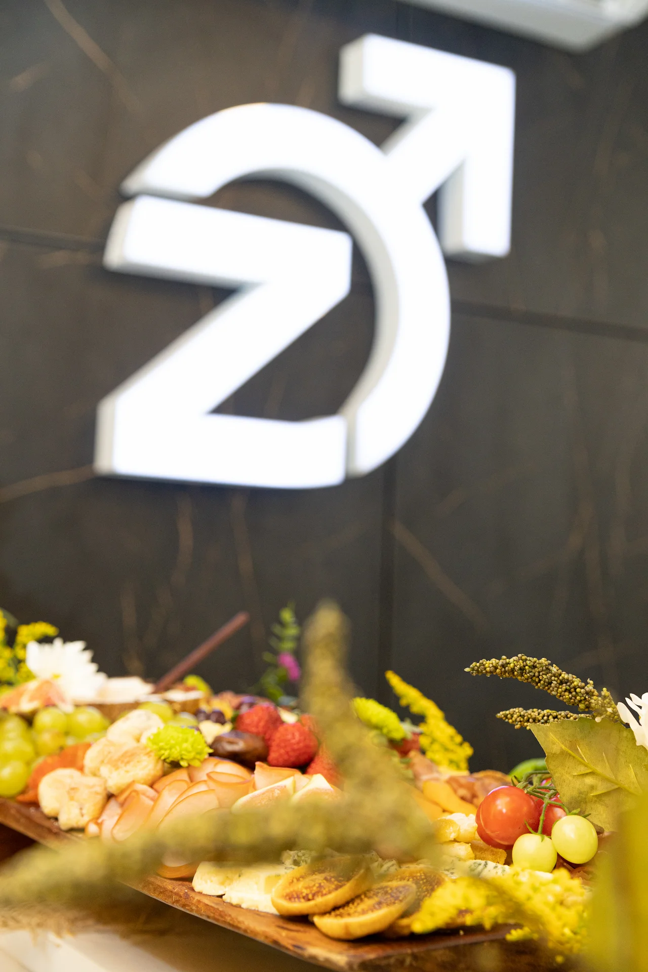 Buffet em inauguração da clínica Homenz